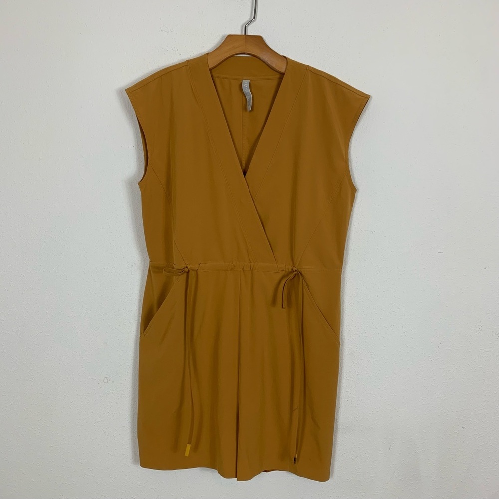 Athleta Marlow Romper Yellow Mustard Sz Small